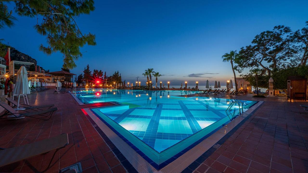 Liberty Lykia Hotel โอลลุนเดนิซ ภายนอก รูปภาพ