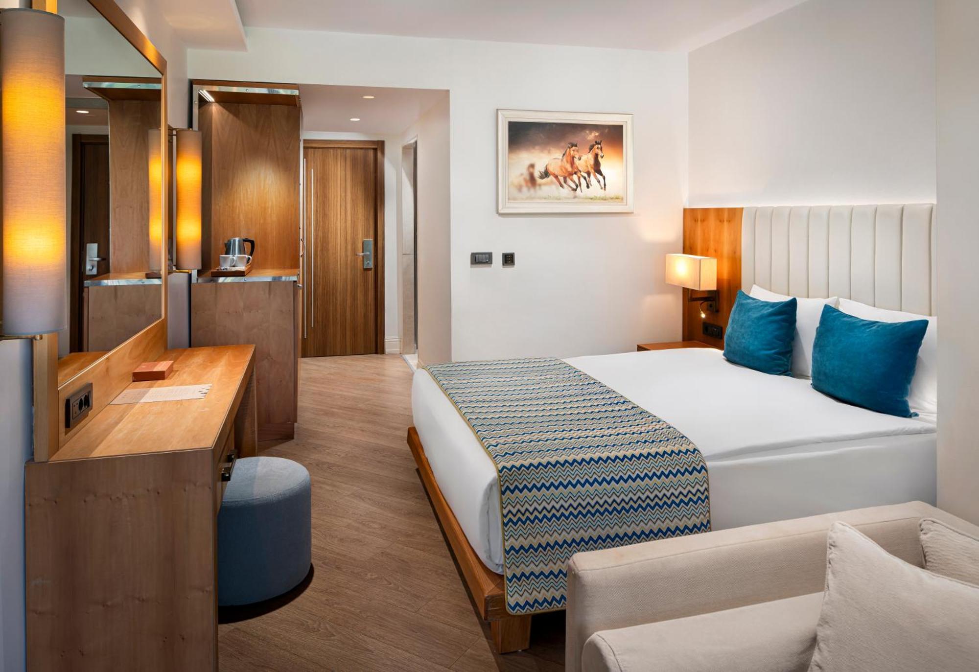 Liberty Lykia Hotel โอลลุนเดนิซ ภายนอก รูปภาพ