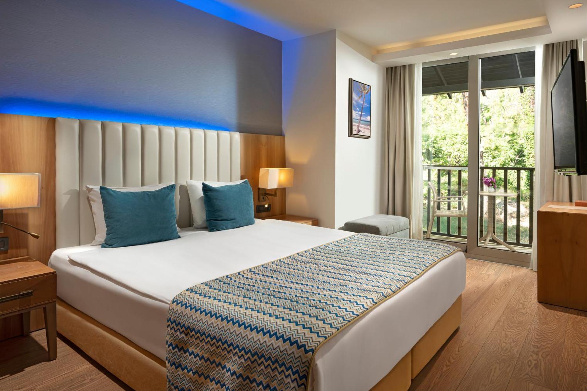 Liberty Lykia Hotel โอลลุนเดนิซ ภายนอก รูปภาพ