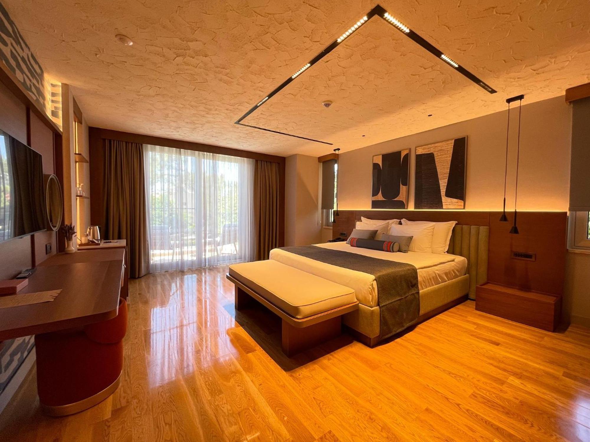 Liberty Lykia Hotel โอลลุนเดนิซ ภายนอก รูปภาพ